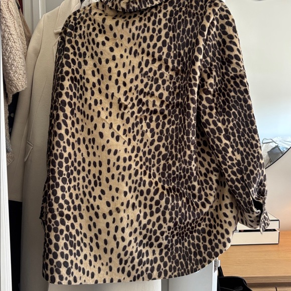 Leopard Print Button-Up Jacket - Picture 2 of 3